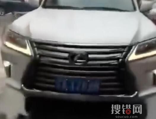 演員王小利被曝占道不挪車 為什么引爭議什么情況？