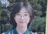 女生憑6科第一“霸榜”光榮榜 到底是什么情況？