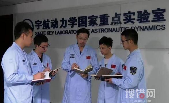 姜宇個(gè)人資料簡介 清華大學(xué)姜宇僅用1年9個(gè)月就取得博士學(xué)位