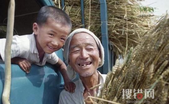 經濟學家:居民為何越沒錢越存錢 原因竟是這樣實在驚呆了