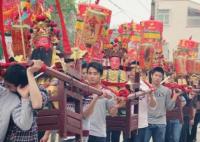 廣東最狂野民俗鹽拖灶神:場面激烈 鹽灶游神習俗由何而來