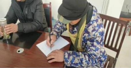 攤販在小便池接水泡發(fā)豆芽 原因竟是這樣太意外了