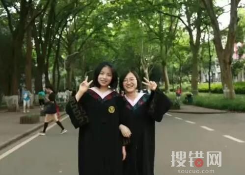 名校畢業碩士火鍋店做保潔 母校回應 到底是什么情況?
