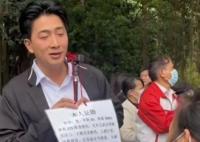 男子相親角“反向相親”氣到大媽 背后真相曝光簡(jiǎn)直太驚人了