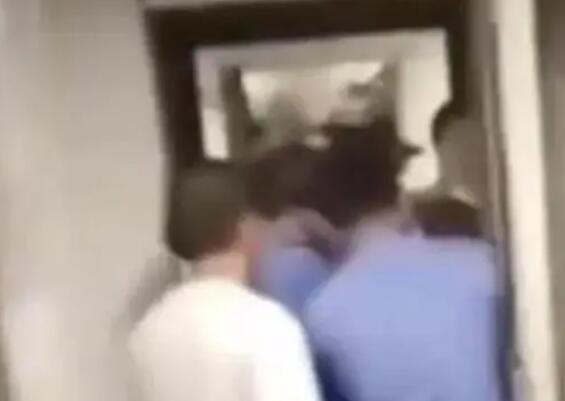 列車殺人案兇手疑將刀藏下腹過(guò)安檢 真相曝光簡(jiǎn)直太驚人了