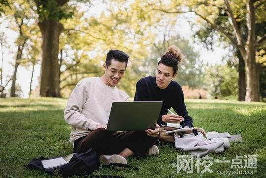 2022廣西城市職業大學錄取分數線(2022學年高考各專業最低分數線)
