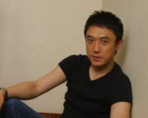唐藝的老公王新照片(唐藝的老公王新是什么人？)