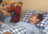 跳江救人小哥希望不要再給他捐錢 救人小哥想用捐款反哺家鄉(xiāng)教育