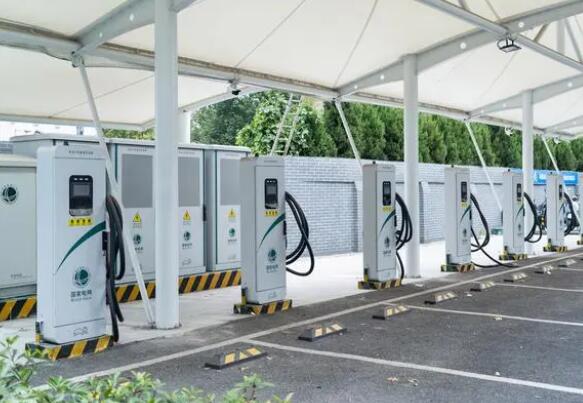 新能源汽車充電樁費用開始上漲 原因揭秘直接讓人傻眼了