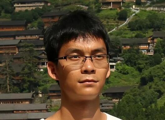 高考15次的唐尚珺開(kāi)直播 網(wǎng)友提建議 真相揭露真的令人大吃一驚