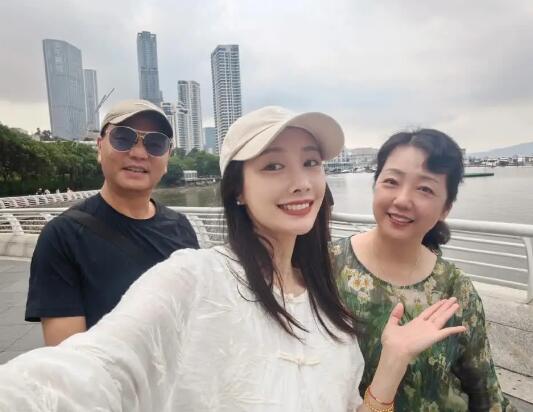 李純發文稱母親在電梯被困40分鐘 內幕實在讓人驚個呆