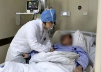 男子飯后肚子劇痛抽出牛奶血 原因竟是這樣太無(wú)奈了
