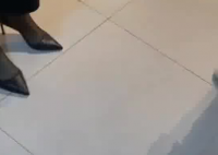 學生租房被趕 二房東回應正配合還款 到底是什么情況？