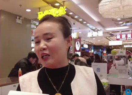 00后男孩月薪3千每月囤3克金豆 到底是什么情況？