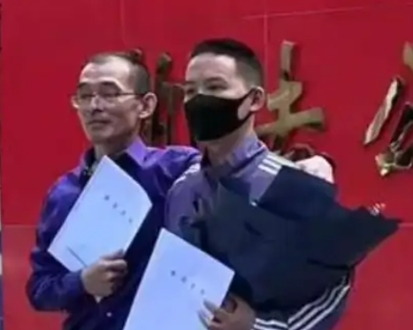 懸賞千萬(wàn)尋子爸爸透露兒子被拐細(xì)節(jié) 事件始末2025最新消息
